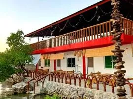 CASA BOLO IN ALAMINOS with HIDDEN WHITE BEACH near 100 Islands
