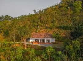 La Grove 2BHK with Stunning View - Kannur