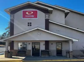 Econo Lodge Spring Lake near Fort Bragg