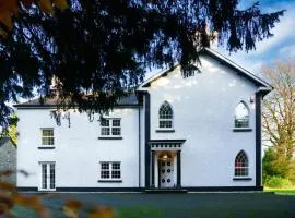 Ty Bledrws - family retreat near the Cardigan Bay coast
