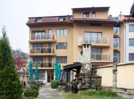 Meteor Family Hotel, hotel di Chepelare