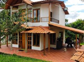 Hermosa casa para vacaciones en San José de Suaita, hotel u kojem su ljubimci dozvoljeni u gradu 'San José de Suaita'