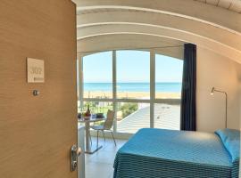 JUST SUITES, hotel in Cervia