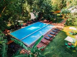 Complejo Ysyry Cabañas Eldorado Misiones