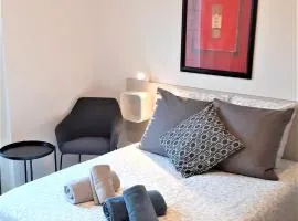 # STUDIO BON EMPLACEMENT AVEC PARKING #