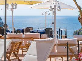 Hotel Sa Barrera - Adults Only, hotell i Cala'n Porter