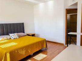 Alojamiento completo 3 habitaciones (se puede facturar), villa in Chihuahua