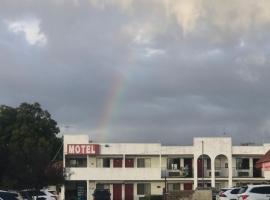 Eunice Plaza Motel, hôtel à El Monte