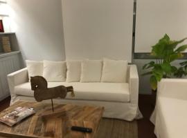 bungalow hotel dollar, μπανγκαλόου στην Πούντα ντελ Έστε