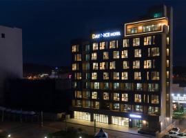 Daynice hotel, hotel in Boryeong