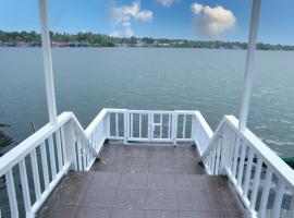 QUILON LAKE INN, hotel v destinaci Kollam