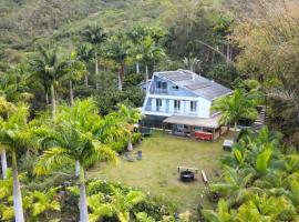 Villa Trésor Péi - Mon îlet, hotel in La Possession