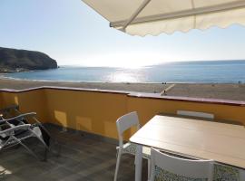 PERLA Penthouse, apartment in Gran Tarajal