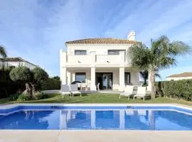 Luxury 5bedroom Villa Casares Costa