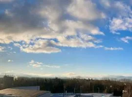 JASMINE APARTMENT - FREE PARKING - CITY CENTER - SKIBUS - TATRALANDIA 5km