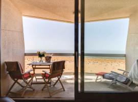 Luxury Suite with Seaview, hotel em Oostende