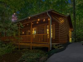 Dreamy Cabin & Outdoor Oasis! Mins to Nat'l Park!, hotel with jacuzzis in Townsend