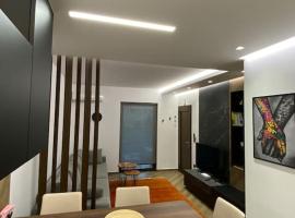 Luxury Apartment, hotell sihtkohas Akrata