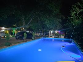 Casa del arroyo, hotel en Villa General Belgrano