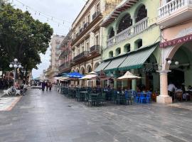 Ubicadisima! Zona hotelera centro histórico!, пансион със закуска в Веракруз