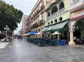 Ubicadisima! Zona hotelera centro histórico!