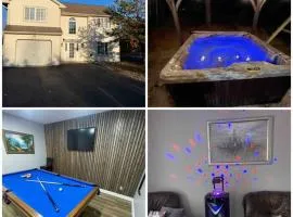 Quiet Private House w Hot Tub/Fire pit/Games