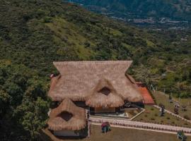 Nalua Glamping y Hotel, hotell i San Jerónimo