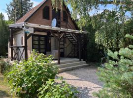 Aranypart Vendégház - Tiszakécske, cottage in Tiszakécske