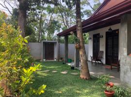 LOHAS Villa Hiriketiya, hotel v destinaci Dikwella