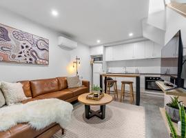 Self Contained Loft Apartment in CBD, apartamento em Devonport