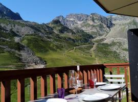 Superbe appartement vue panoramique pied des pistes, hotel near Adour, La Mongie