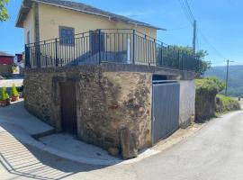 Casa Ezequiel, Hotel in Trevías