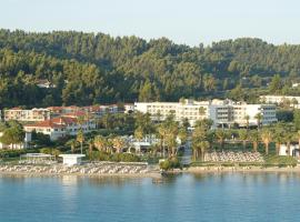 Kassandra Palace Seaside Resort, hotel romàntic a Kriopigi