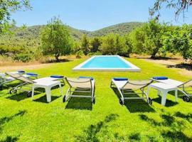 Villa Boutique ibiza, casă de vacanță din Santa Eularia des Riu