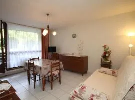 Appartement 2 pièces avec balcon, parking et WiFi - 4 personnes - FR-1-608-117