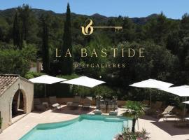 Hotel La Bastide d'Eygalières, отель, где разрешено размещение с домашними животными в городе Эгальер