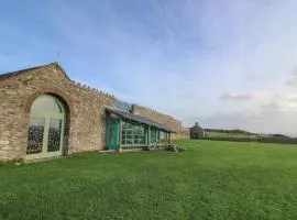 Lower Treginnis Farm