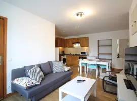 Appartement T3 avec Parking à La Bourboule, à 500m des Thermes et du Centre, WiFi Inclus - FR-1-608-14