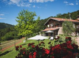 Coste del Gaggio - Country House B&B - Garda Trentino คันทรีเฮาส์ในDrena