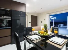 Home Sweet Home - Big Balcony with Great View