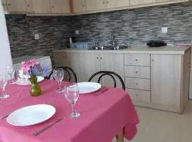 Villa Avra