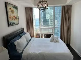 Centrally Located - Spacious 2-Bdrm Condo - Next to Scotiabank Arena