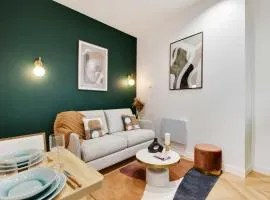 Chic Apartment - 1BR-4P - Facing the Louvre