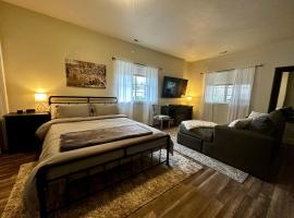 Sonia's Guest Suite in Montesano-Gateway to Olympic National Park, розміщення в сім’ї у місті Montesano