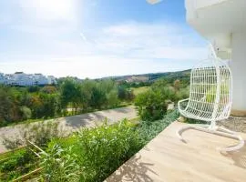 Valle Romano Golf Apartment -Next to the golf course and very close to the beach