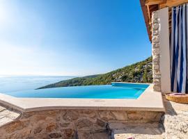 Villa Defora: Korčula şehrinde bir otel