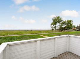 Beautiful Home In Gedser With Kitchen, hotel en Gedser