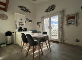 Appartement 2 pi&egrave;ces avec balcon, vue mer et parking &agrave; Saint-Pierre-d'Ol&eacute;ron, wifi inclus - FR-1-246A-170