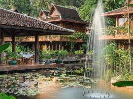 Angkor Village Hotel, hotelli Siem Reapissa lähellä maamerkkiä Wat Bo Temple