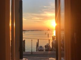 Sunset House，位于基奥贾的酒店